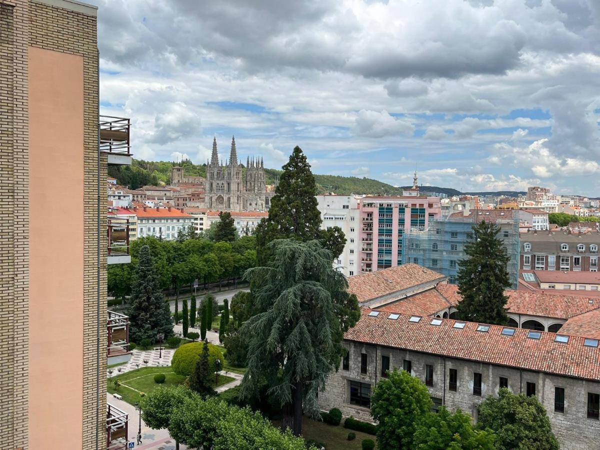 Atuaire Home Gran Apartamento Con Vistas A La Catedral De Burgo Екстериор снимка