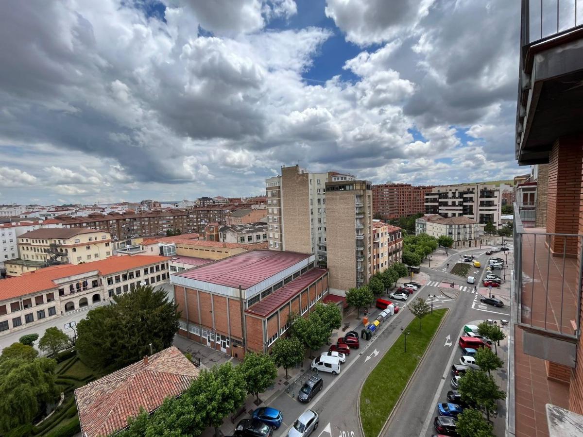 Atuaire Home Gran Apartamento Con Vistas A La Catedral De Burgo Екстериор снимка